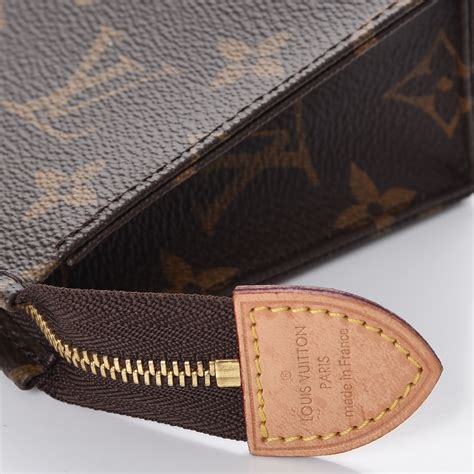 toilet louis vuitton|louis vuitton toiletry pouch 15.